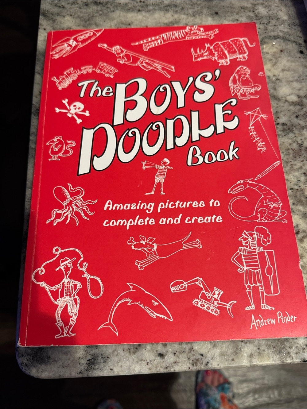 The Boys' Doodle Book - Red Doodle Drawing Book